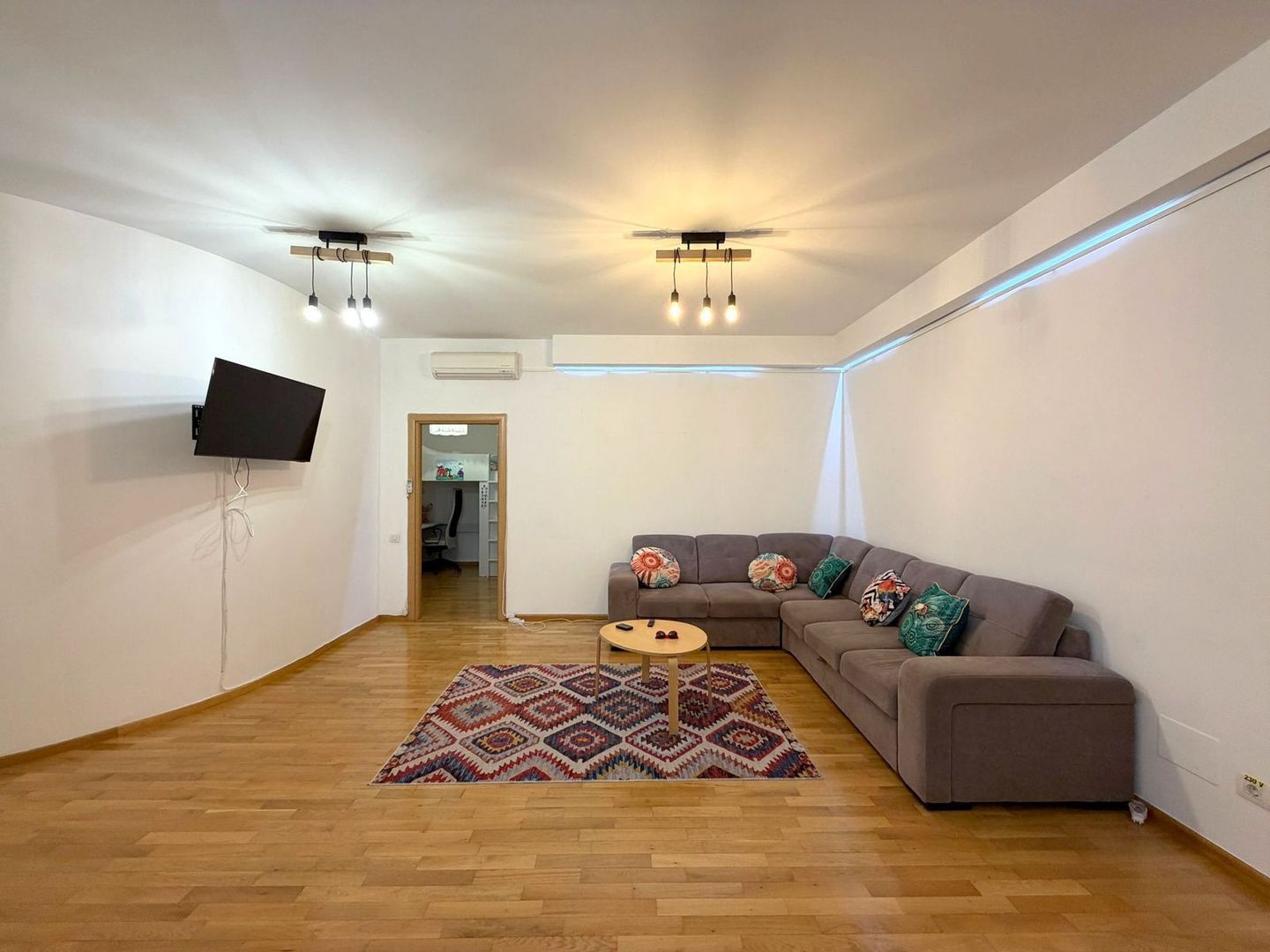 3 camere etaj 1 | loc parcare | Herastrau - Sos Nordului - Poză 2