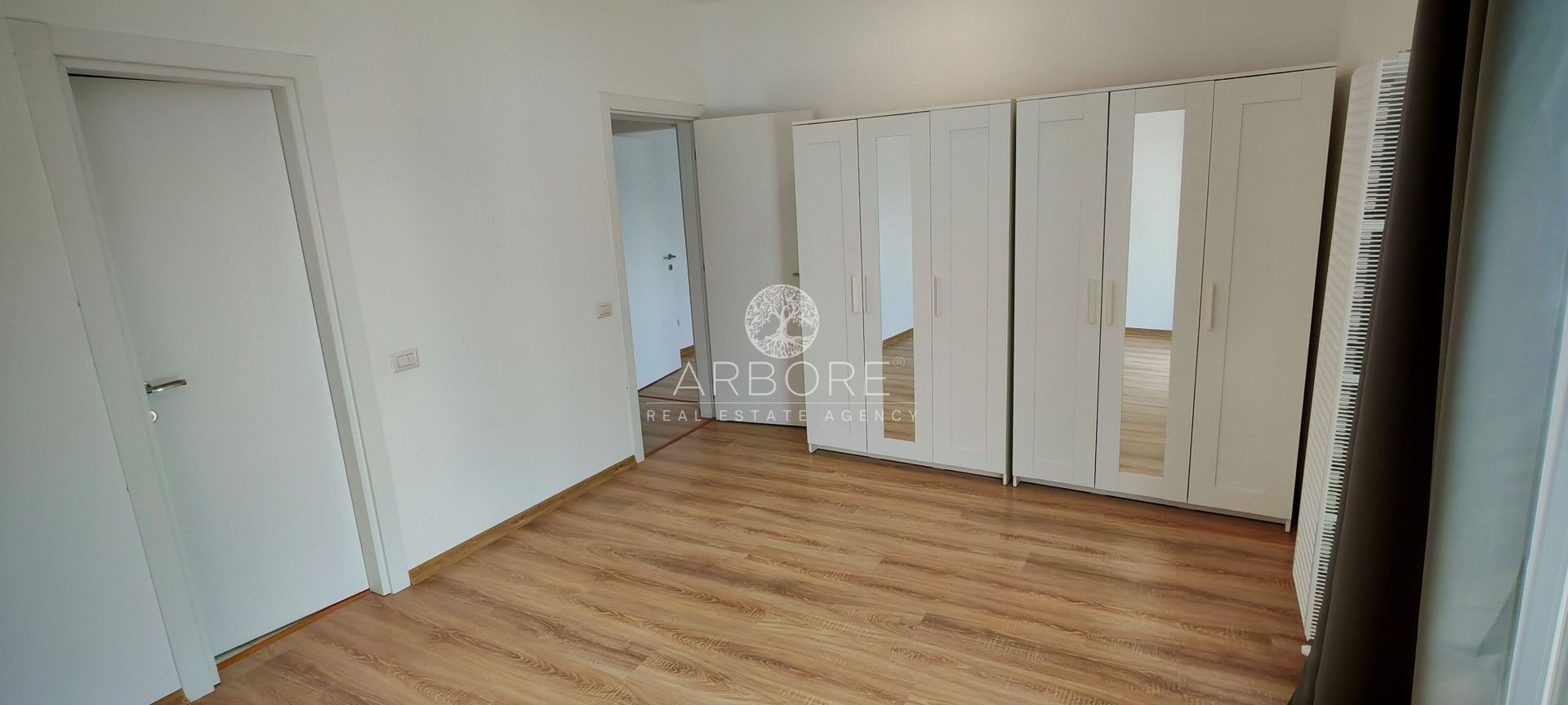 Vila 4 camere - 3 bai | Ideal pentru familie zona Otopeni pet friendly - Poză 11