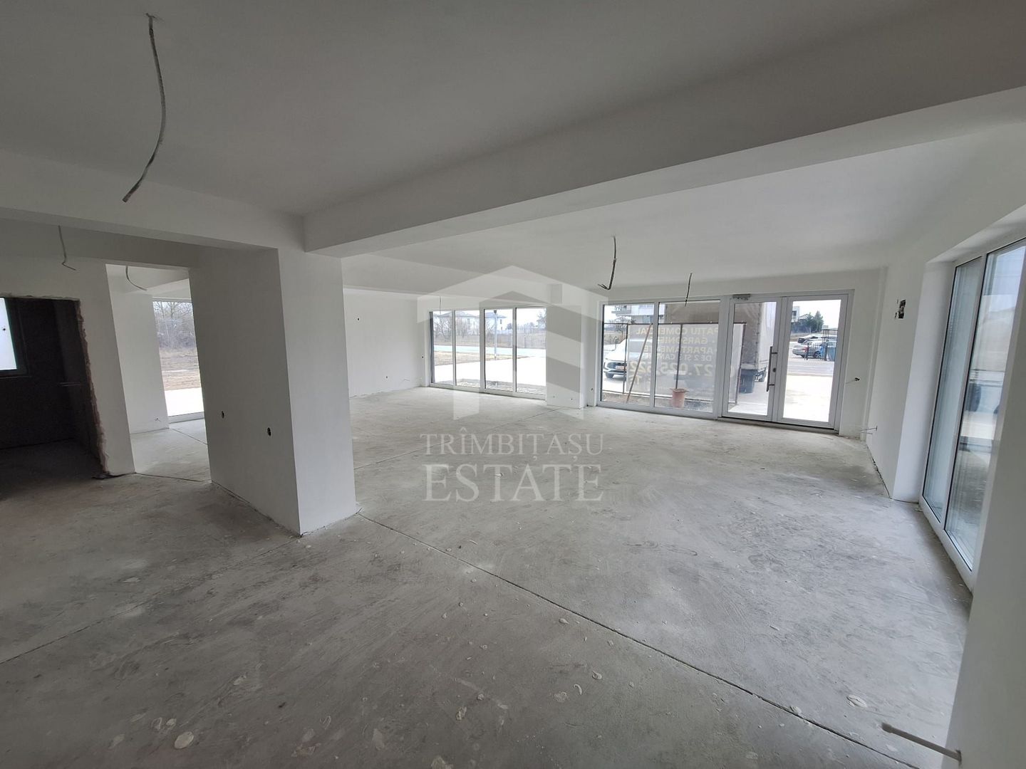 Spatiu Comercial Tunari Otopeni Bloc Nou Vanzare / Inchiriere - Poză 13