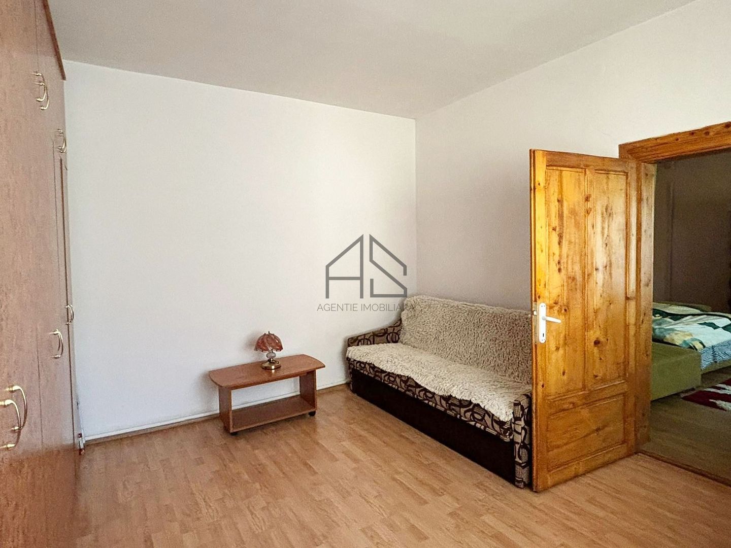 De vânzare | Apartament la casă | 2 camere | Ultracentral - Poză 3