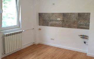 Vanzare Garsoniera 42mp Vitan Mall/ Metrou Dristor Etaj 2/4 Potențial 2 Camere - Poză 2