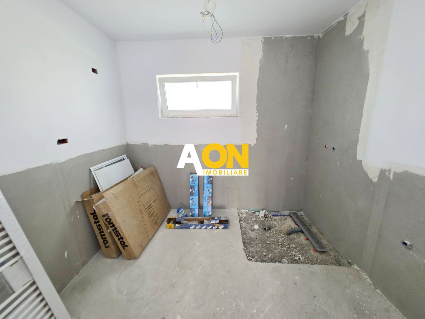 Apartament tip duplex, D+P, 5 camere, la cheie, 450 mp teren, Barabant - Poză 12