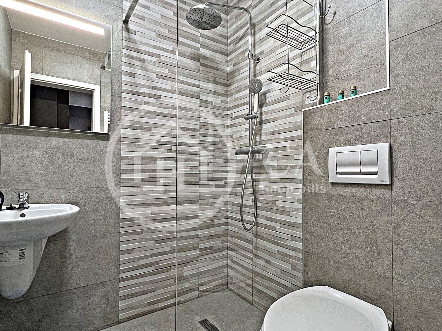 Apartament cu 4 camere de inchiriat in Prima Sova, Oradea - Poză 13