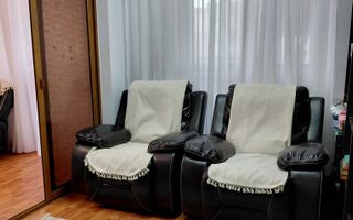 Apartament 4 camere, decomandat, etaj 3/4 - IC Frimu - Poză 6