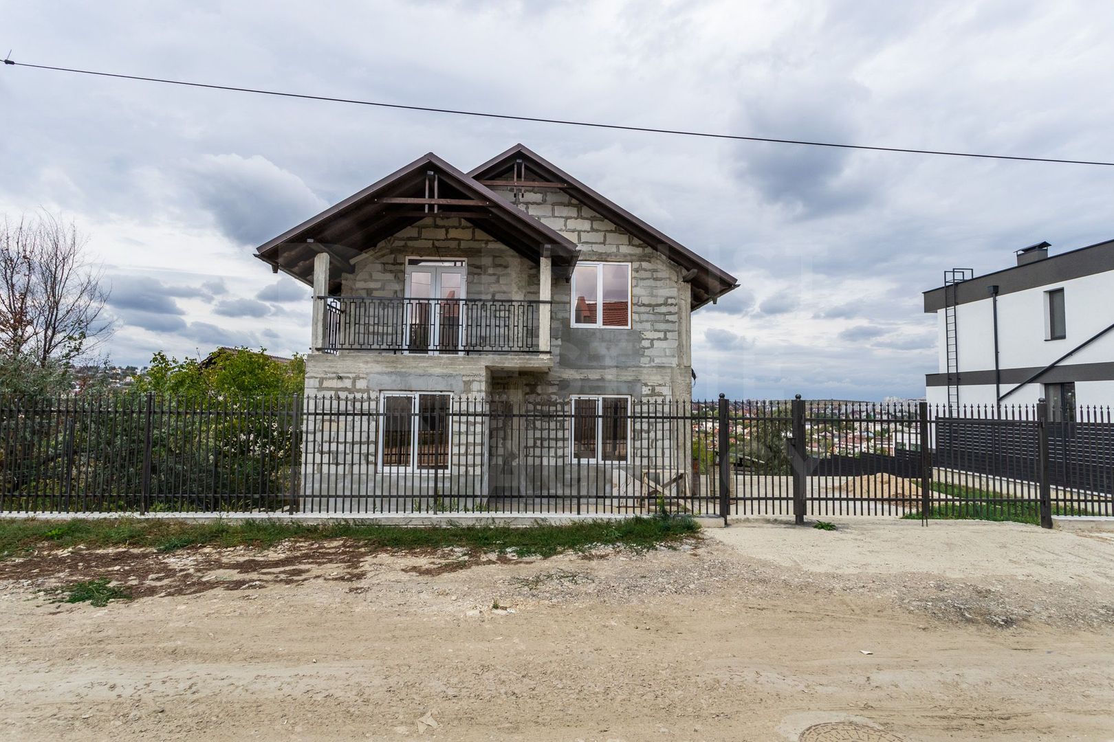 Vânzare, casă, 2 nivele, 3 camere, strada Trandafirilor, Durlești - Poză 3