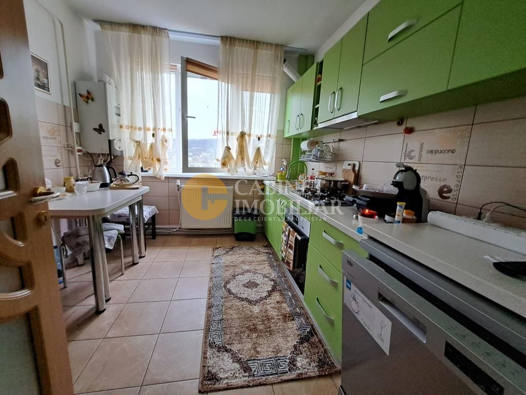 Apartament 3 camere decomandat etaj intermediar Piata Voievozilor - Poză 5