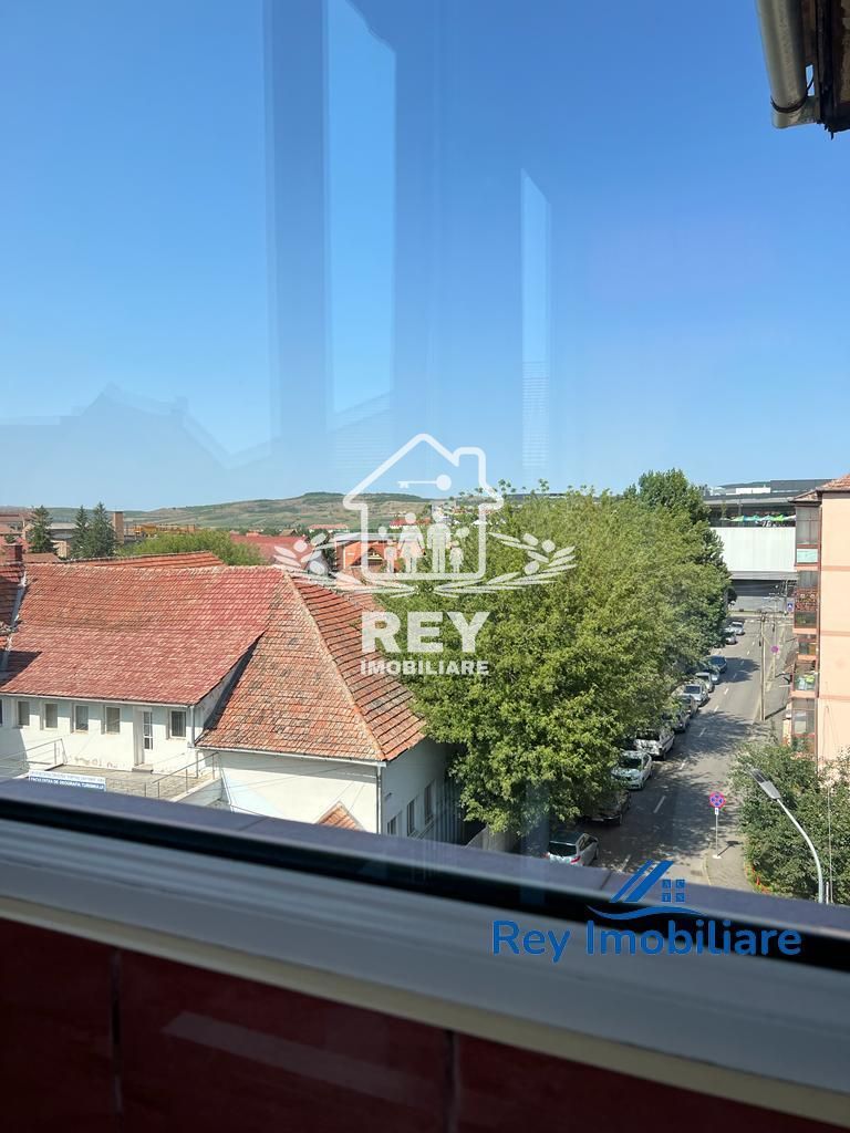 Apartament decomandat de vânzare zona Bâlea 2 camere 2 balcoane - Poză 16