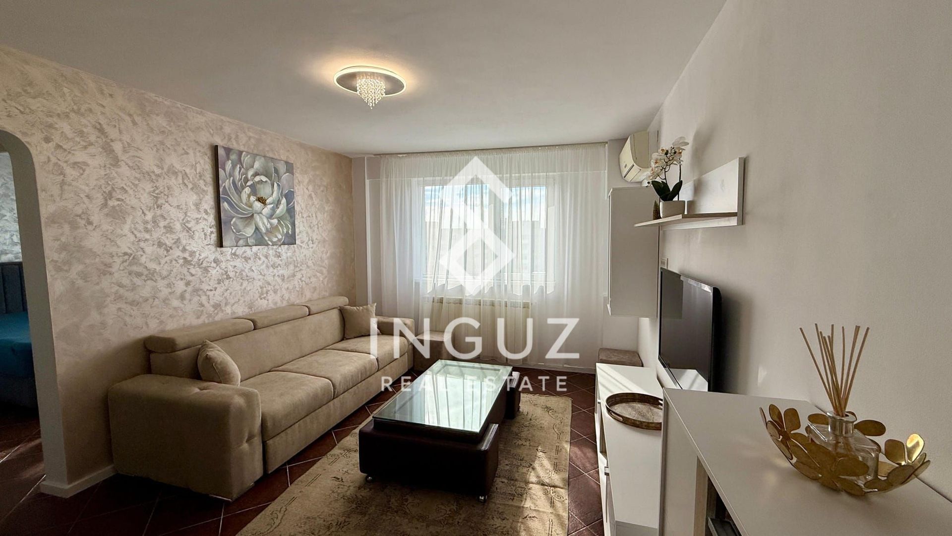 Apartament 2 camere de închiriat – Piața Victoriei (Ultracentral) - Poză 1
