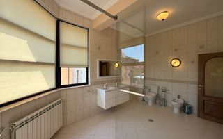 Vila 9 camere cu piscina si teren de 1.000 mp - Poză 24