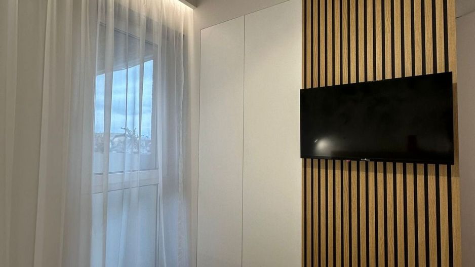 Chirie apartament 3 camere - piscina - parcare subterana, Sibiu - Poză 12