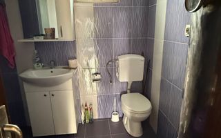 Casă de vânzare în URIU - 1400 mp teren . - Poză 4