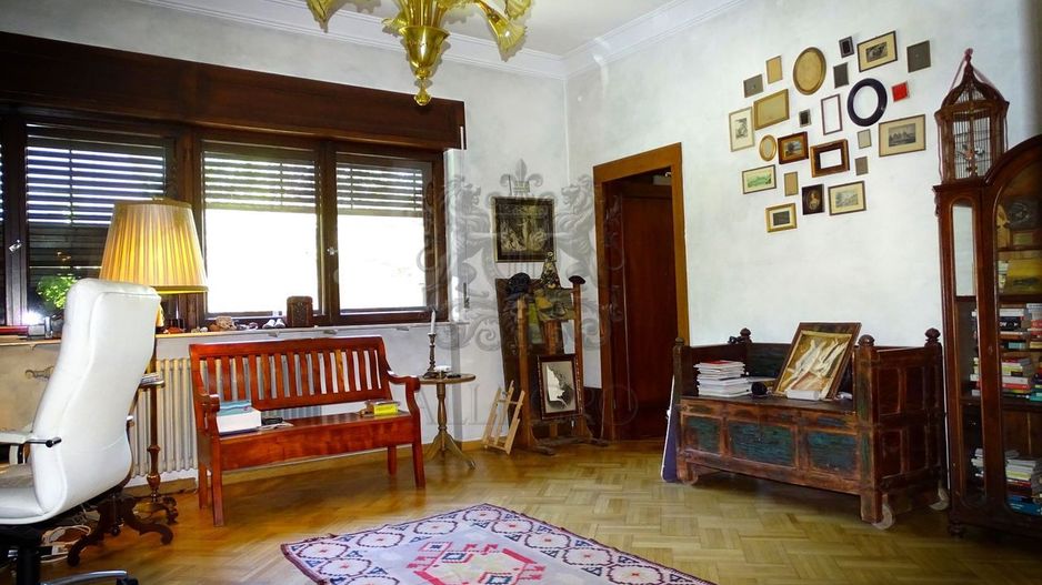 Apartament in vila | 6 Camere 226 utili | Gradina 154 mp | Garaj - Poză 6