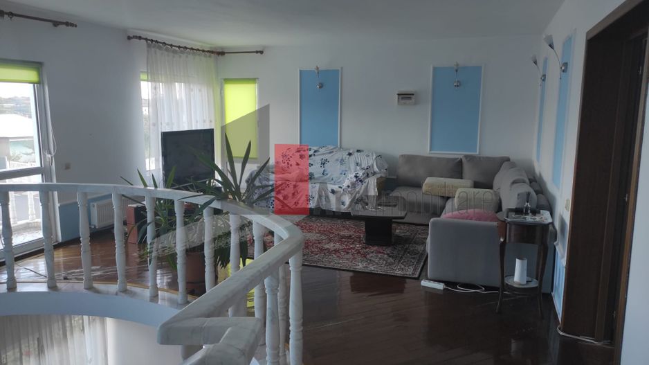 Vila spatioasa in Branesti - Poză 24