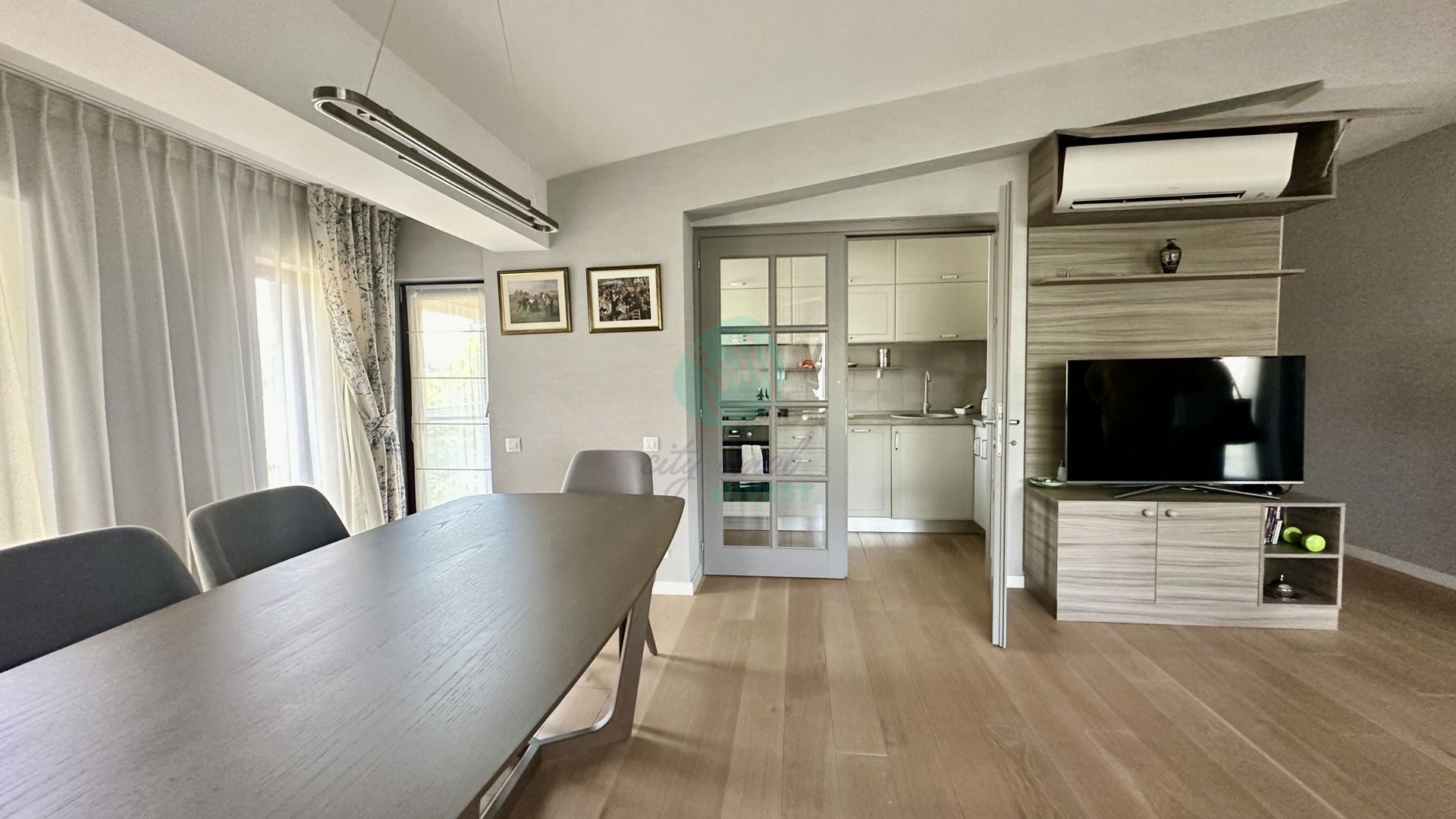 Apartament 'COZY' in Vatra Luminoasa - Poză 4