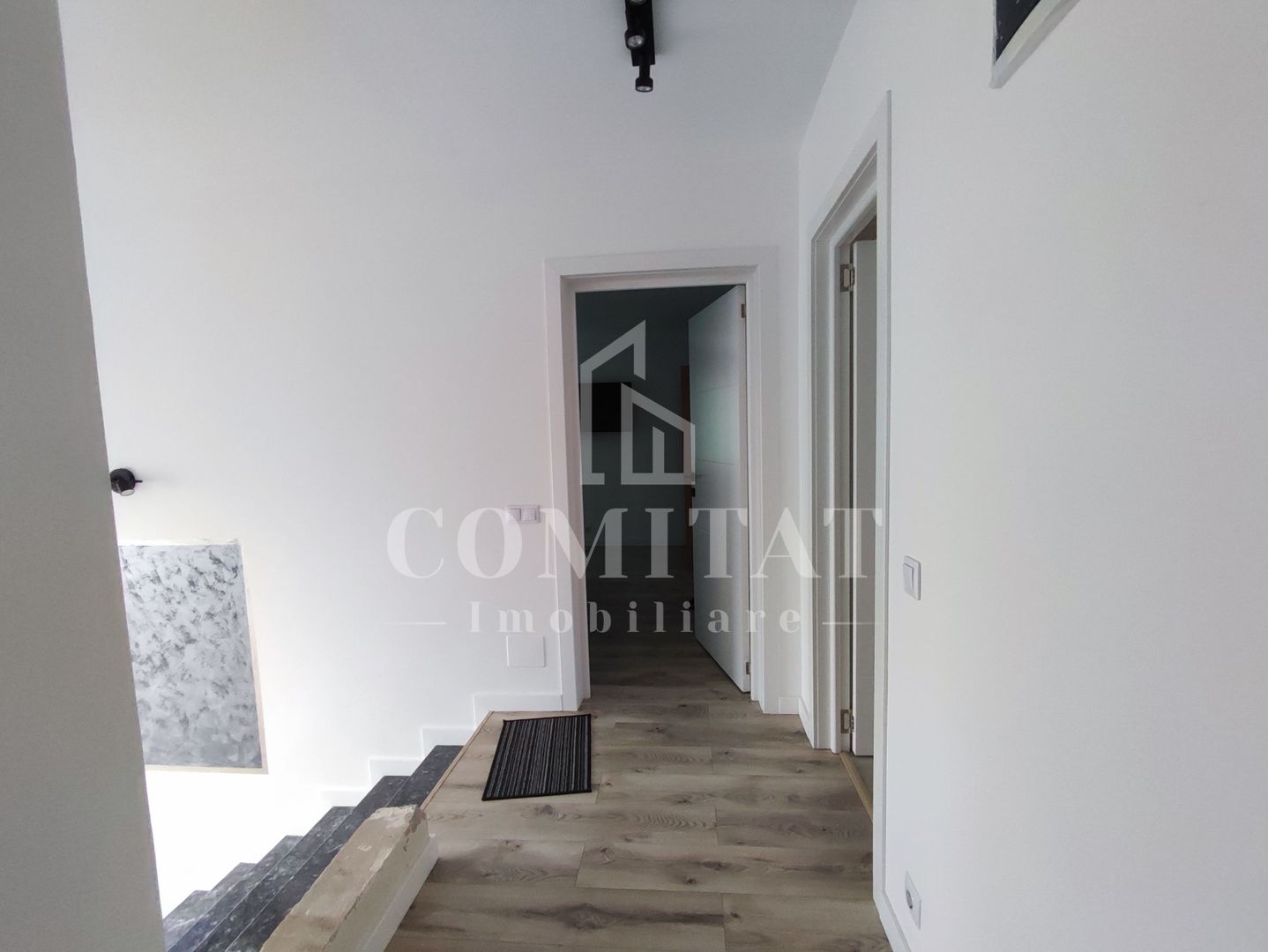 Casa individuală finisată | teren 495 mp | Dezmir - Poză 21
