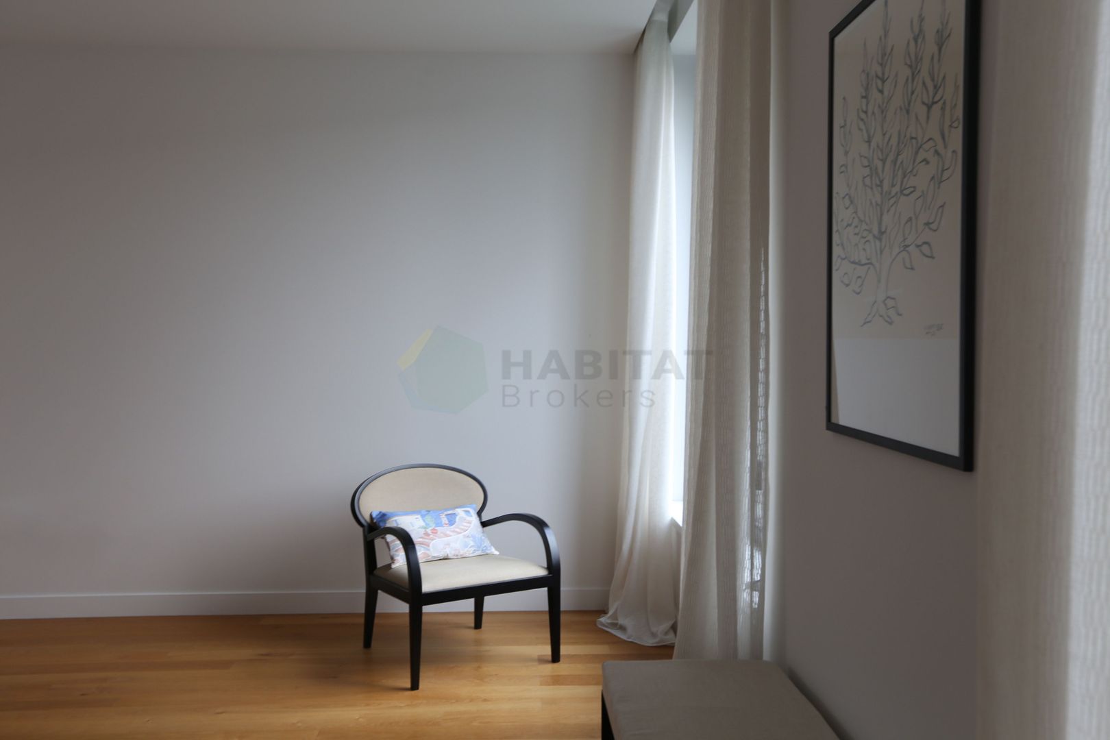 Eleganță pură într-un ansamblu exclusivist – Vilă complet mobilată AMBER GARDEN - Poză 20