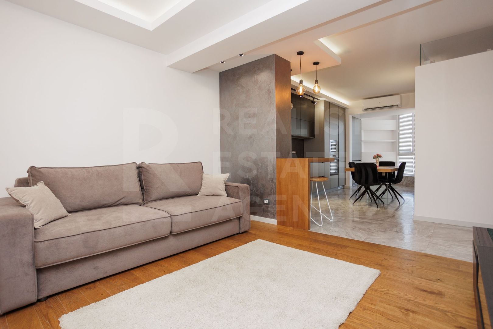 Vânzare, apartamnet 2 camere + living, str. Alba Iulia, Buiucani - Poză 5