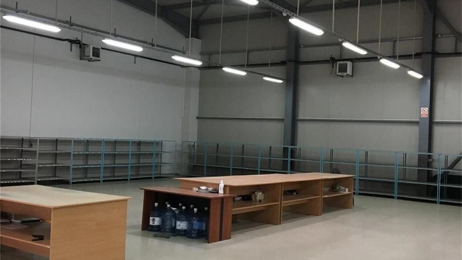Spatiu comercial Birouri Depozit,1532 mp utili, aut. ISU, 2001 mp teren, aprop. metrou, proprietar - Poză 9
