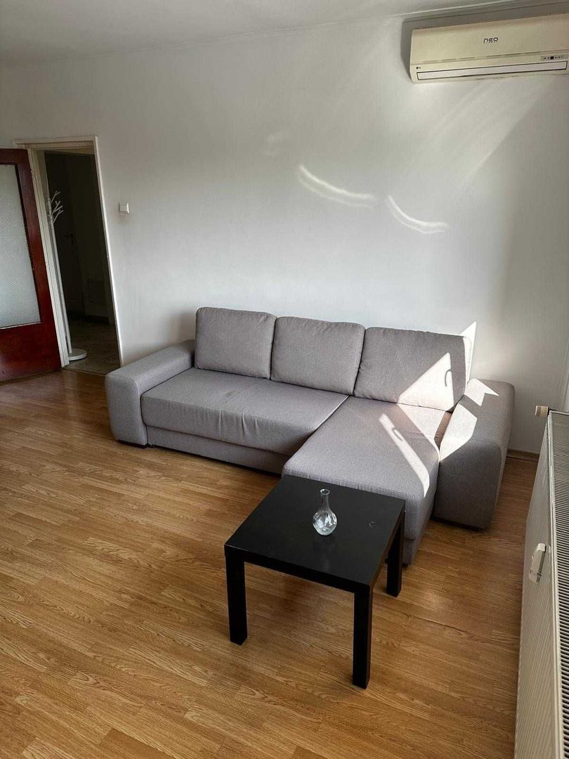 Apartament 3 camere  | Metrou Eroii Revolutiei - Poză 1