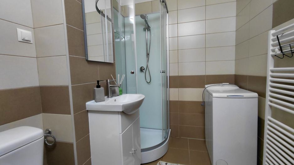 Apartament modern de inchiriat 2 camere etajul 1 Valea Aurie - Poză 8