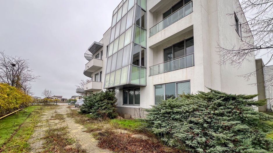 Proprietate comercială premium de vânzare- teren 3.728 mp |  Lângă A0 - Poză 4