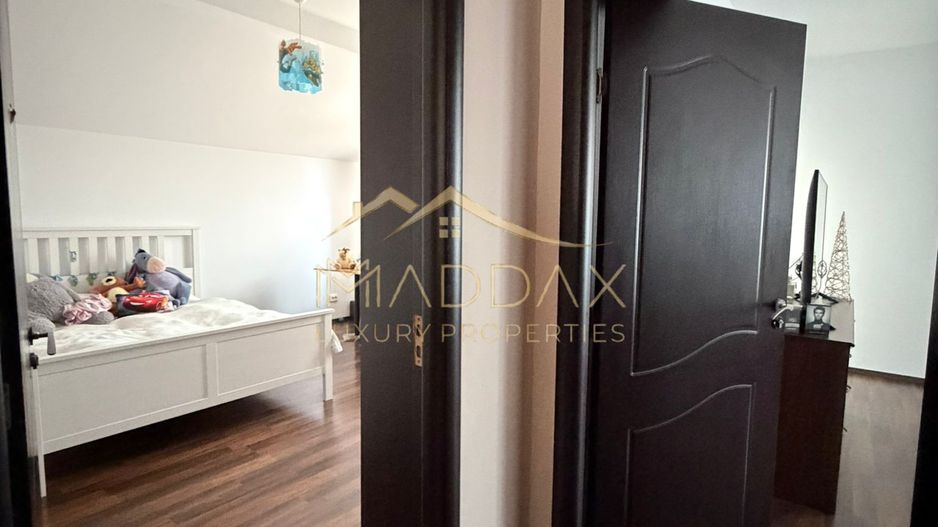 Vila spatioasa cu vedere spre lac Corbeanca - Poză 45