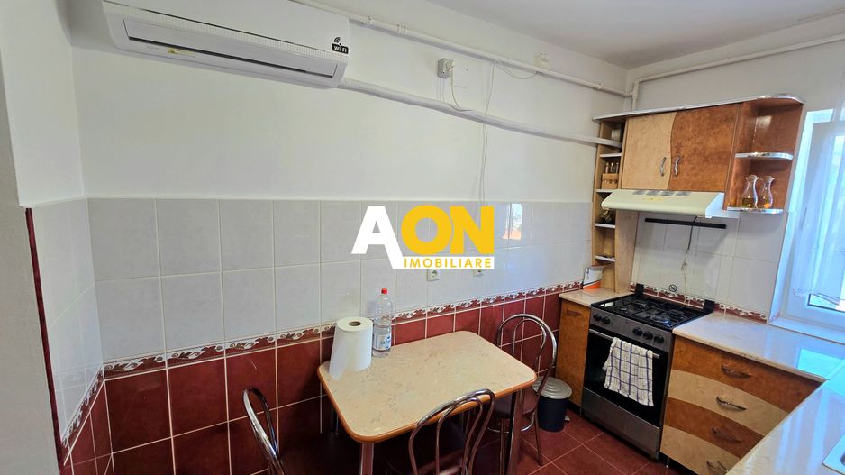 Apartament cu 2 Camere, Bloc cu Lift, Loc de Parcare, Zona Cetate - Poză 4