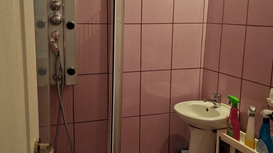 BRASADAS vinde ap 3 cam etaj 4/4 in Micro 16. - Poză 8