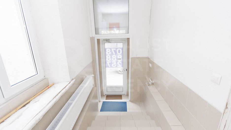 Chirie, spațiu comercial 59,2 mp, str. București, Centru - Poză 10