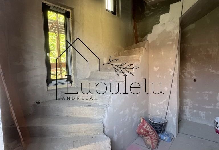 Proprietate unică D+P+E+M, Complet Renovată în 2025 | V.Aaron | - Poză 6