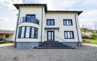 Penisune - Afacere la cheie 9 camere de vanzare la 20km de Cluj-Napoca - Poză 1