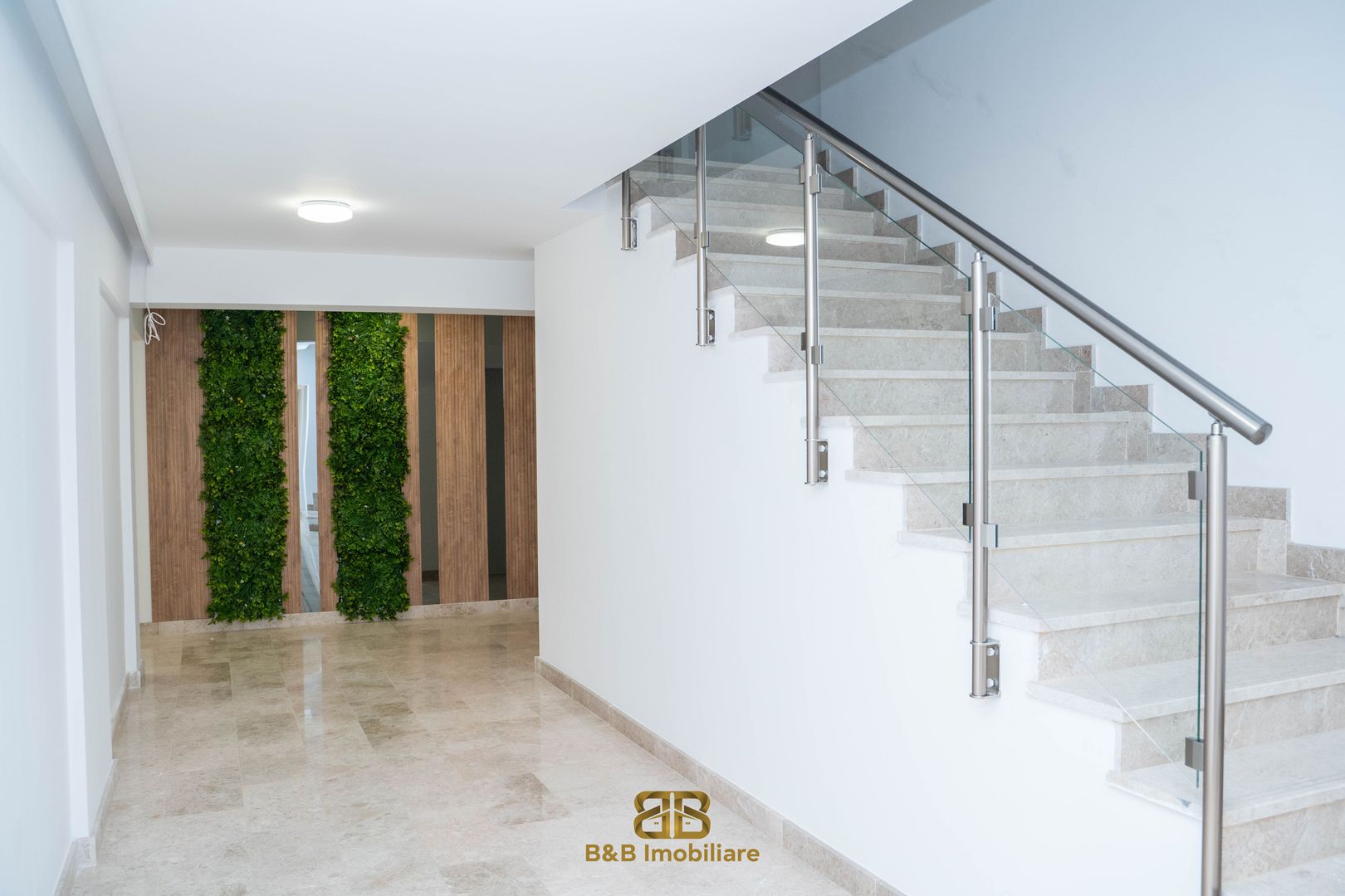 Penthouse 2 camere independent energetic panouri solare - Poză 8