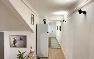 Apartament 2 camere, Ultracentral, ideal pentru locuit sau investitie - Poză 5