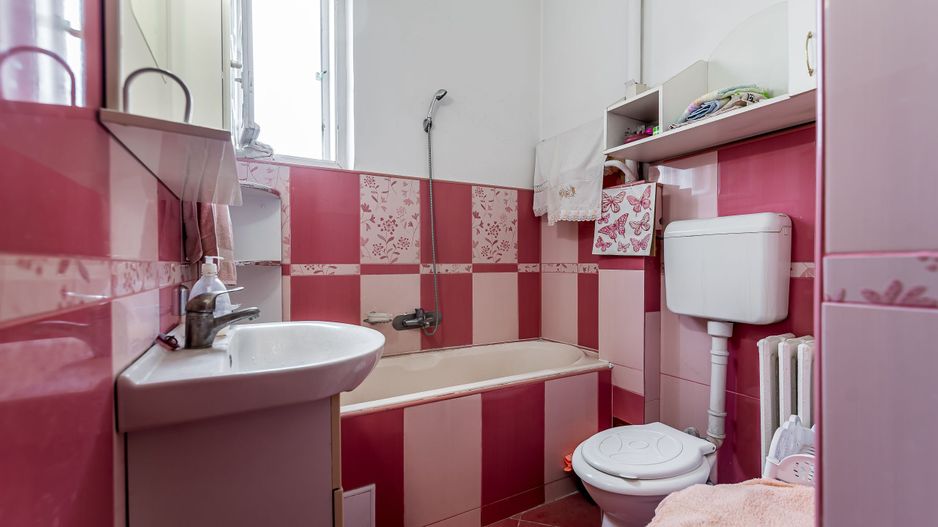 Apartament 3 camere, etaj 1, ultracentral (clădire cu 4 apartamente) - Poză 12