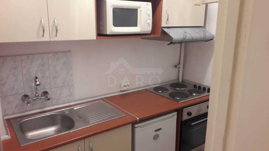 Apartament cu o cameră de vânzare în Aleea Carpați - Poză 1