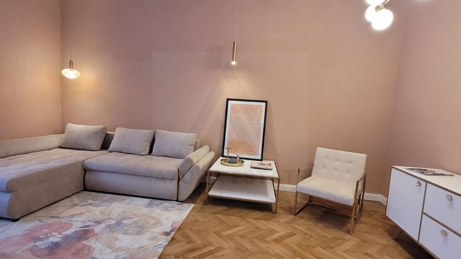 Apartament 2 camere 72 mp utili parter inalt parcare Centrul Istoric - Poză 3