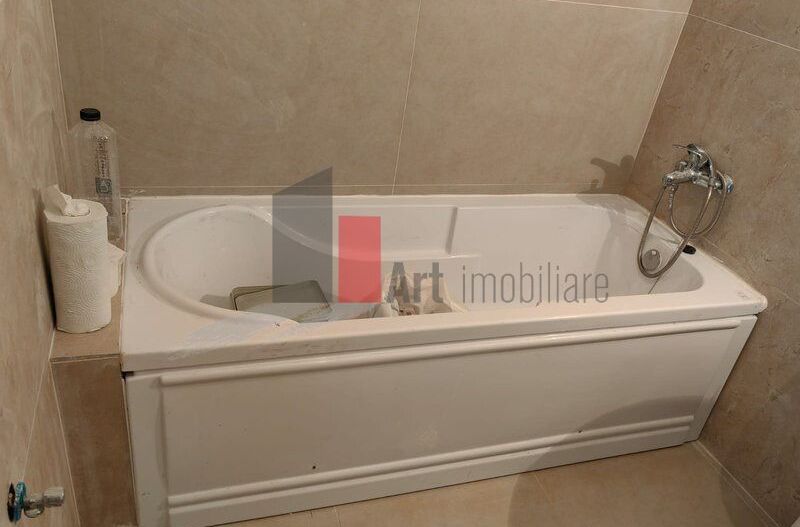 Vânzare apartament decomandat 2 camere cu centrală Turnu Măgurele - Aurel Perșu - Poză 3