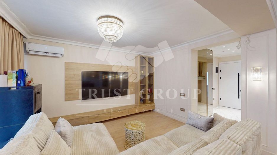 Vila 5 camere Tunari | 5 Locuri de parcare | Teren 505 mp - Poză 9