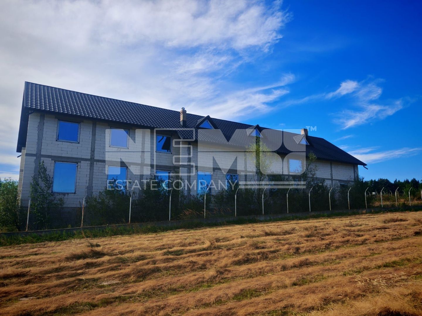 Vila 850 MP Utili | Horodnic de Sus | 27 Ari Teren - Poză 2