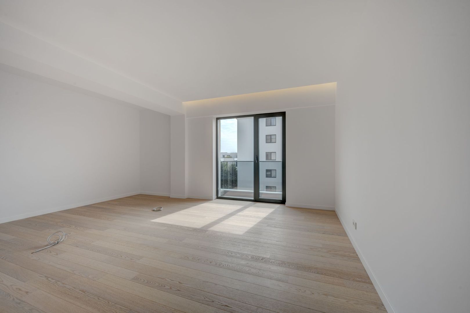 Apartament deosebit in Iancu Nicolae, langa Cambridge, terasa , nou - Poză 9