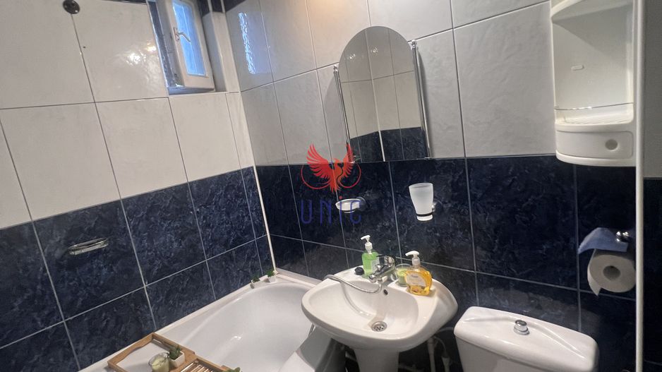 Decomandat, stradal, Calea Bucuresti etaj 1 - Poză 57