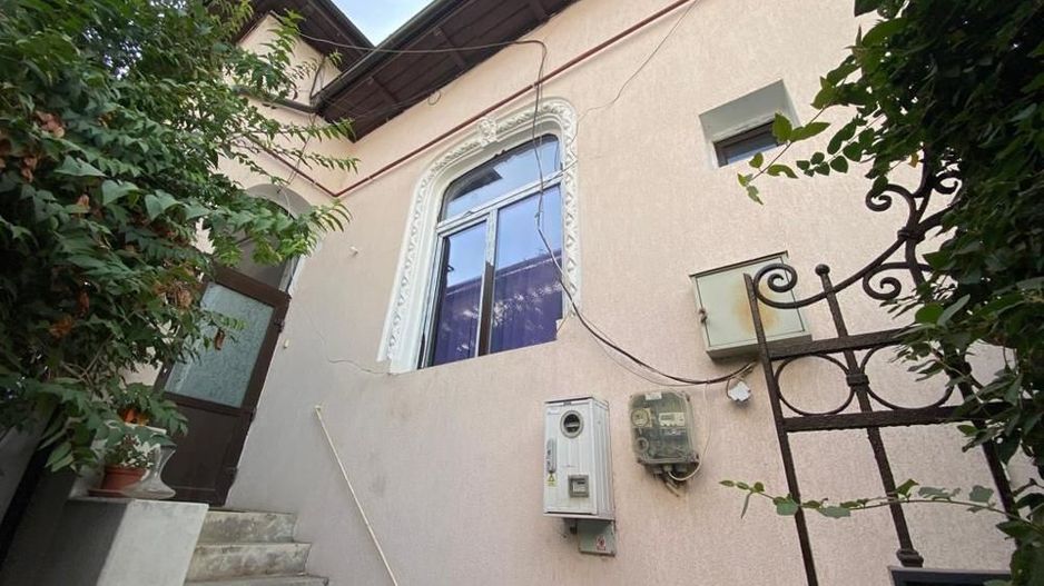 Casa rond Cosbuc (Piata Regina Maria) - Poză 1