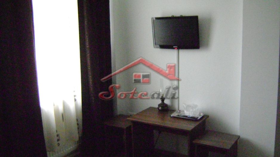 Pensiune de vanzare P+E Busteni - central - Poză 26
