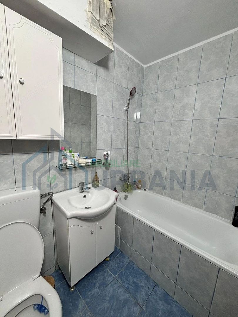 Apartament 2 camere de vânzare în Târgu Frumos - Poză 4