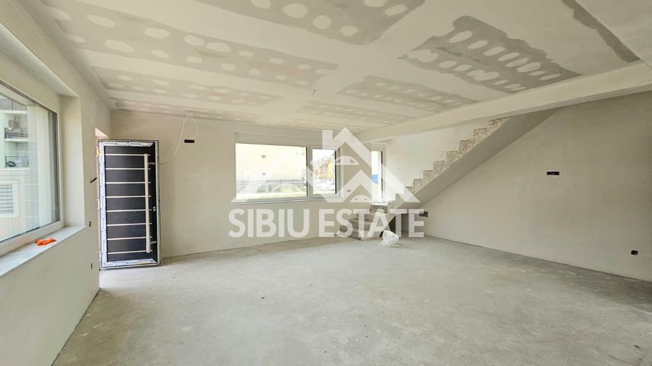 Casa Selimbar, Sibiu 3 dormitoare, 3 bai, terasa - Poză 20
