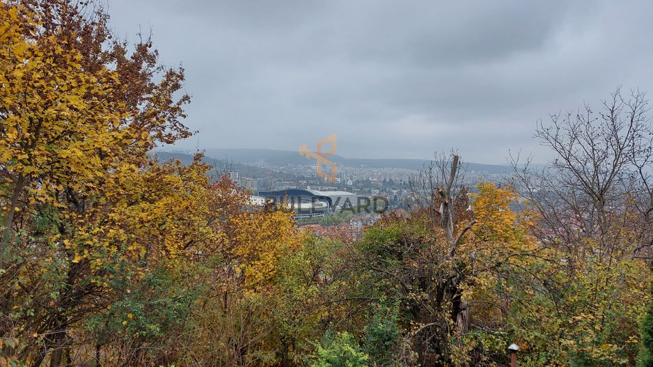 Casa in Gruia cu un view deosebit + teren de 1000mp! - Poză 1