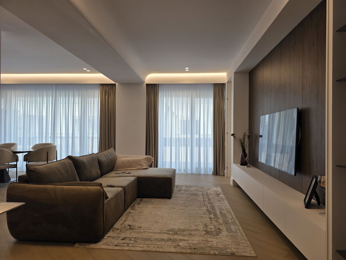 Penthouse 4 Camere de inchiriat Iancu Nicolae Baneasa - Poză 3