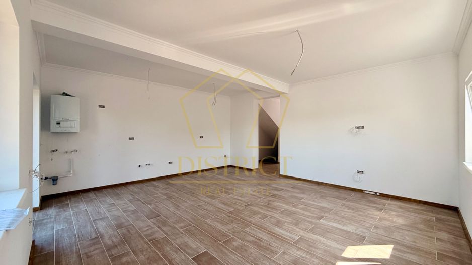 Duplex cu 4 camere | Mosnita Veche, la asfalt | Lidl - Poză 3