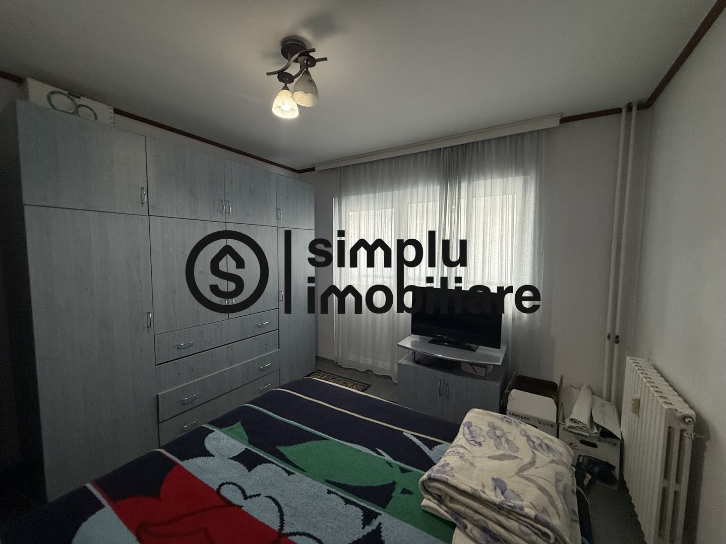 3 decomandate, etaj 2/4, centrala termica, Rovine - 157 000 Euro - Poză 11