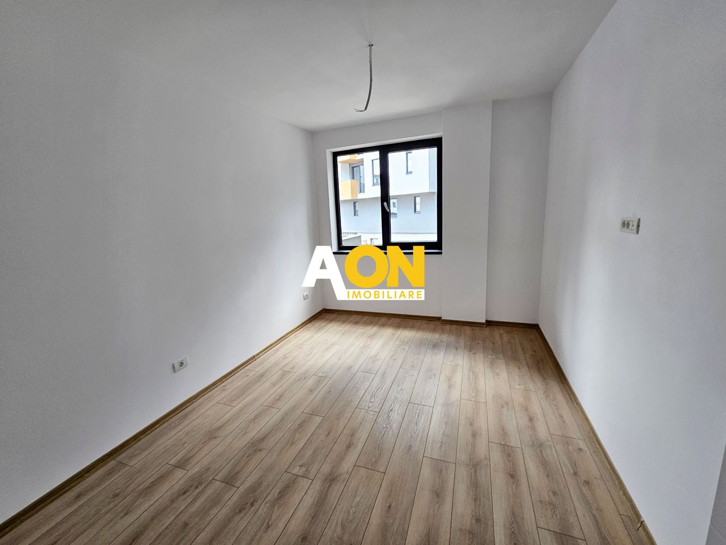 Apartament 3 camere, bloc nou, 63 mp utili + balcon, zona Centru - Poză 5